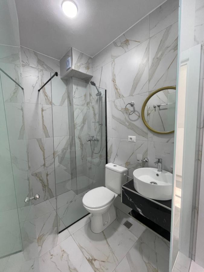 Hotel Qetesia-Te Indriti Velipoje Luaran gambar