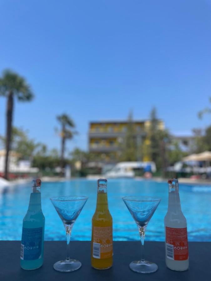 Hotel Qetesia-Te Indriti Velipoje Luaran gambar
