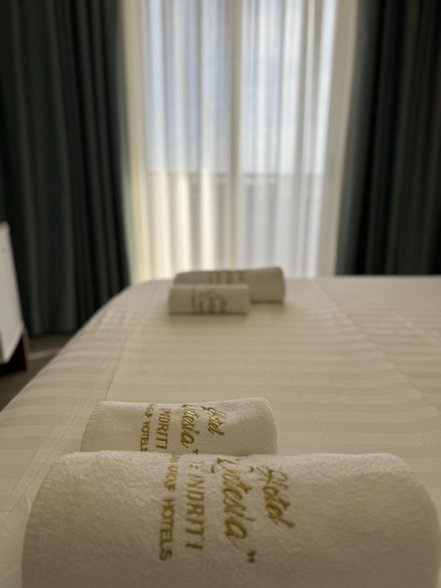 Hotel Qetesia-Te Indriti Velipoje Luaran gambar