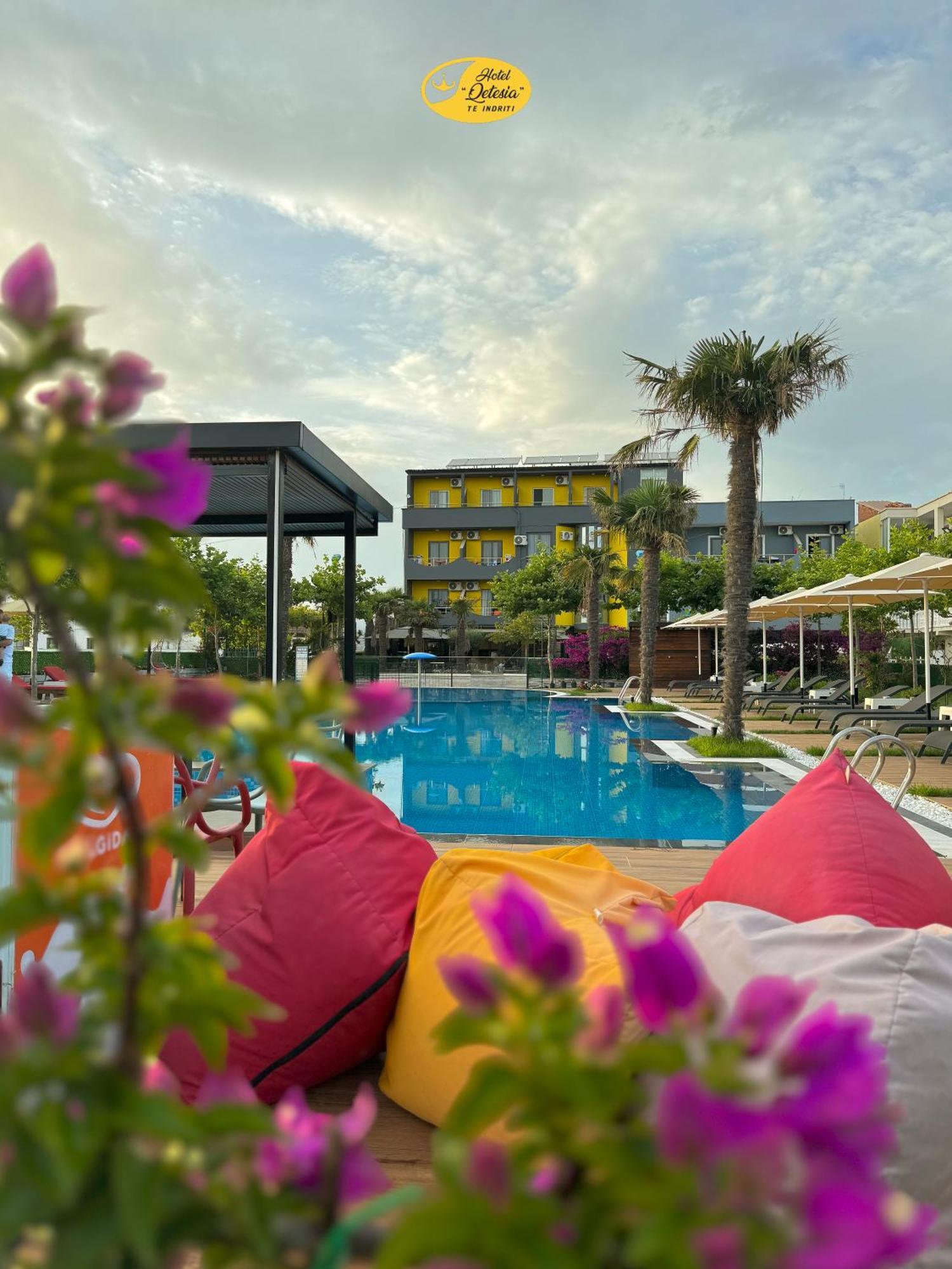 Hotel Qetesia-Te Indriti Velipoje Luaran gambar