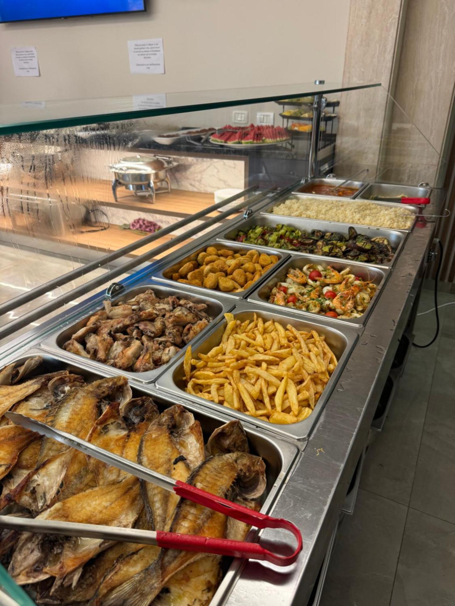 Hotel Qetesia-Te Indriti Velipoje Luaran gambar